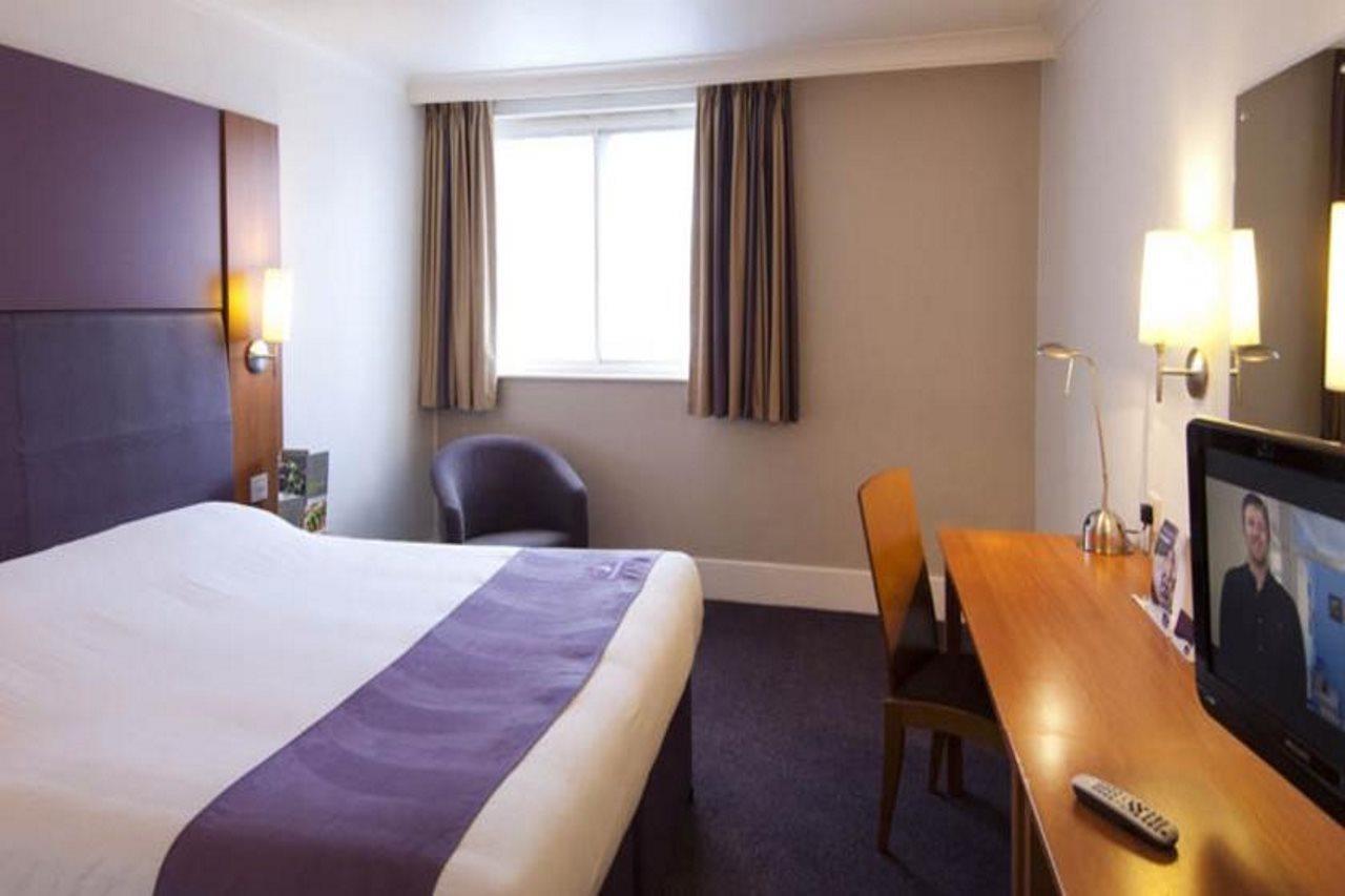 Premier Inn Кеттерінг Екстер'єр фото