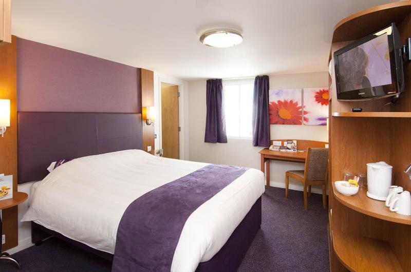 Premier Inn Кеттерінг Екстер'єр фото