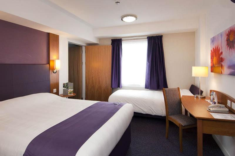 Premier Inn Кеттерінг Екстер'єр фото