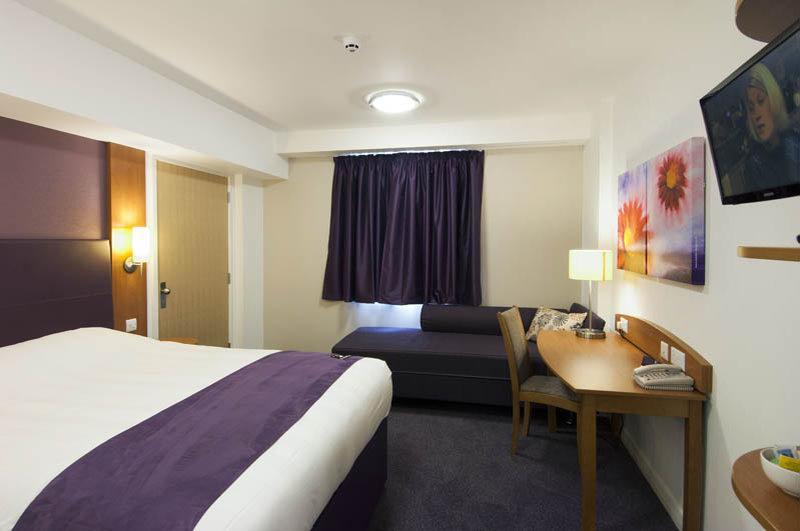 Premier Inn Кеттерінг Екстер'єр фото